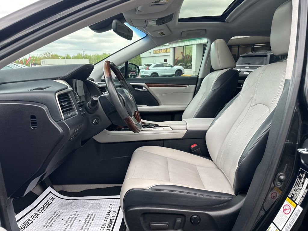 Used 2019 Lexus RX 350 FWD w/ Navigation Package image 13