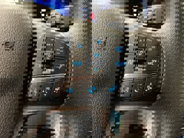 New 2025 Ford Maverick XL w/ Equipment Group 102A image 19