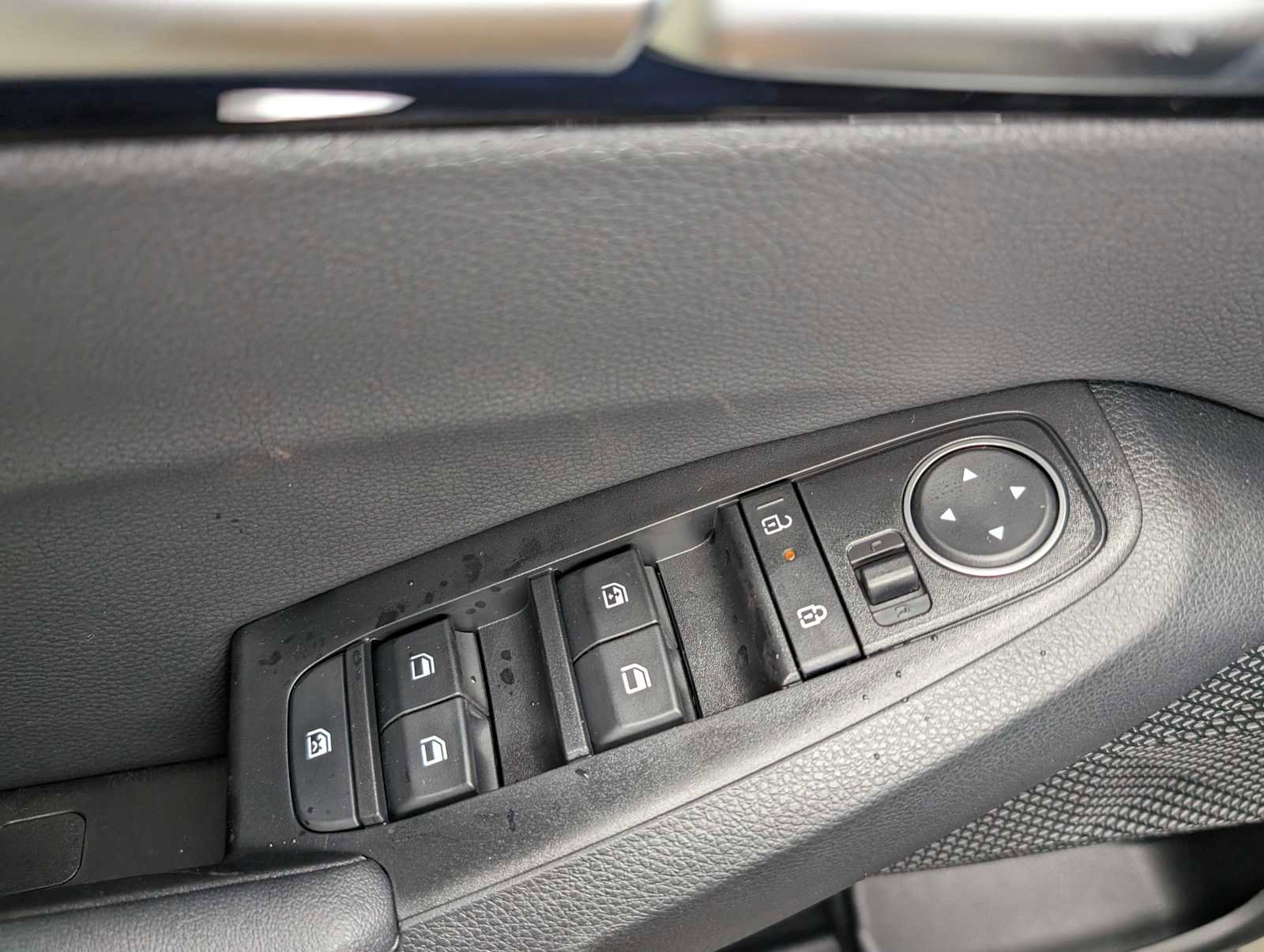 New 2026 Kia Seltos S image 29