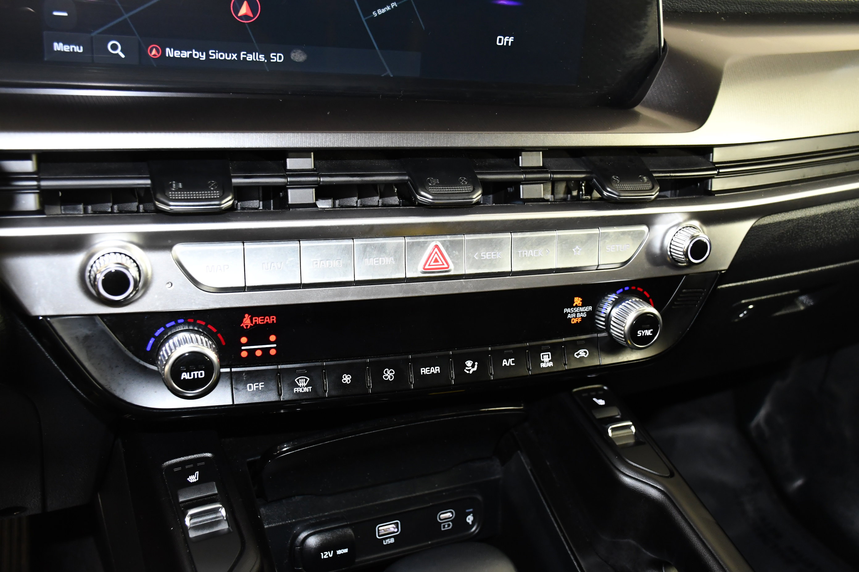 Used 2025 Kia Telluride S image 29