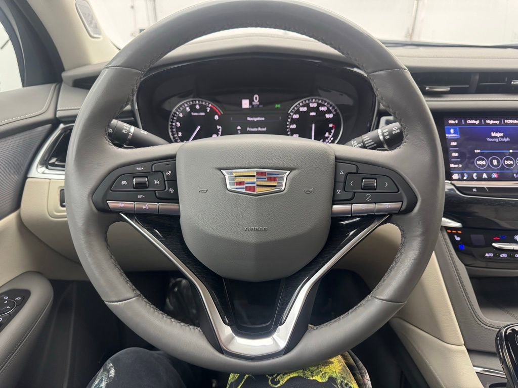 Used 2024 Cadillac XT6 Premium Luxury w/ LPO, Floor Liner Package image 21