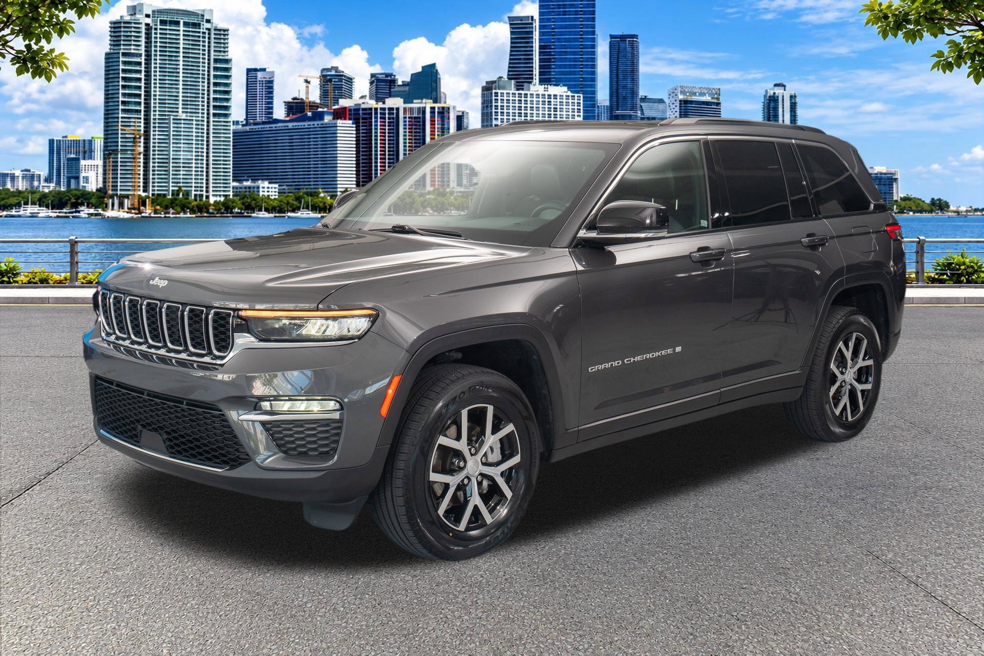 Used 2025 Jeep Grand Cherokee Limited