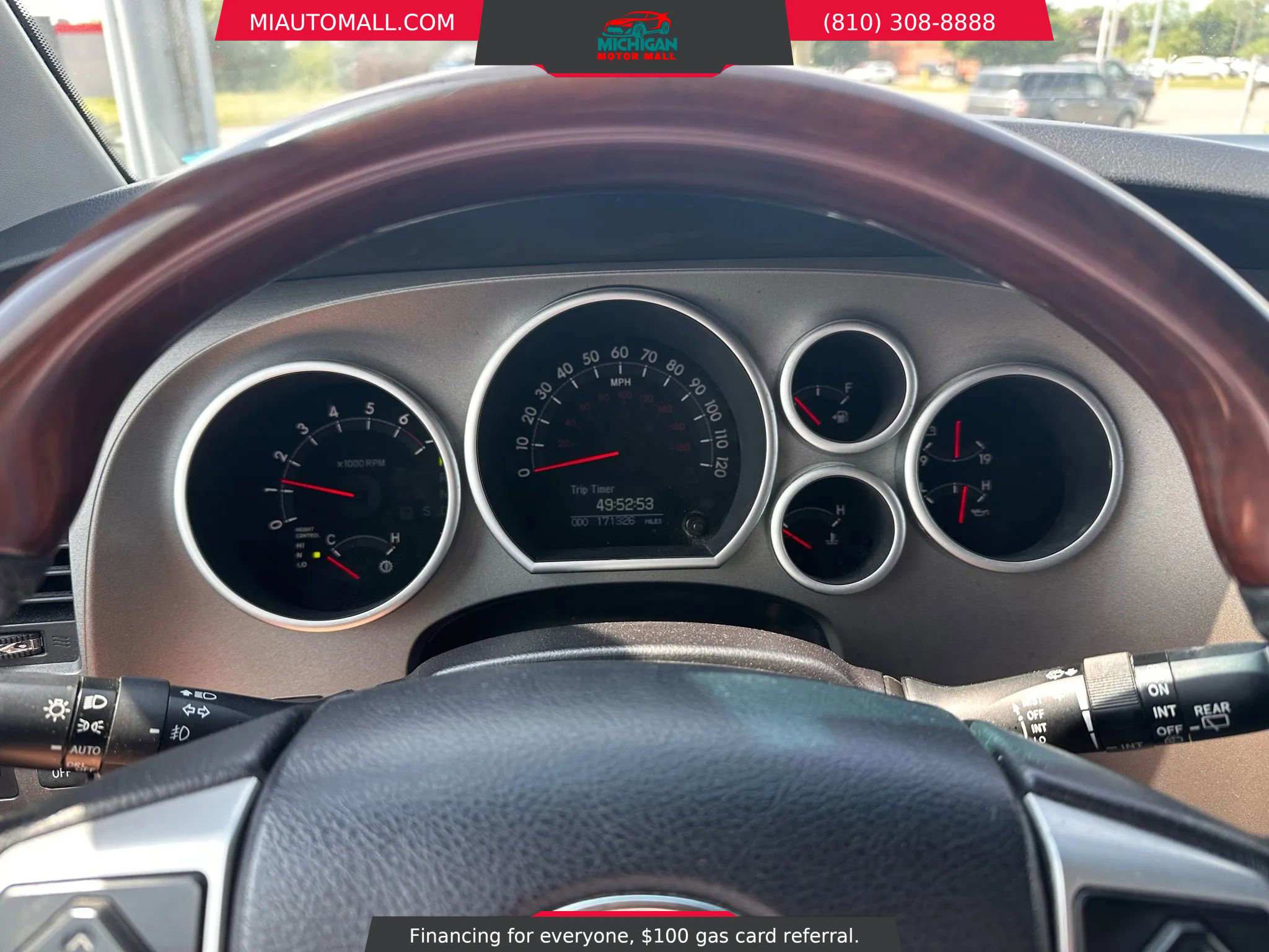 Used 2015 Toyota Sequoia Platinum image 11