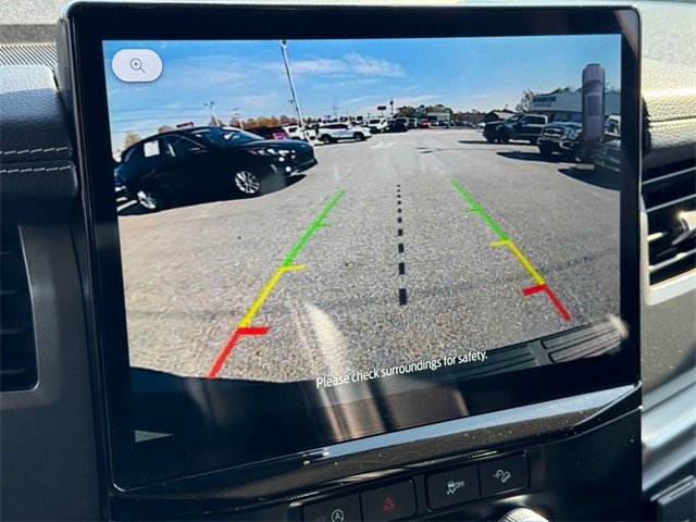 Used 2024 Ford Expedition Max XLT image 23