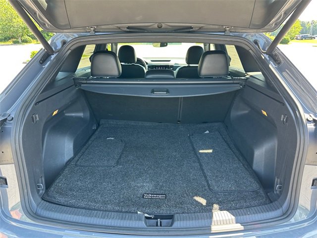 Used 2021 Volkswagen Atlas Cross Sport SEL Premium image 30