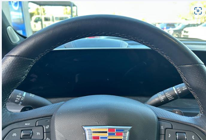 Used 2024 Cadillac XT4 Sport image 15