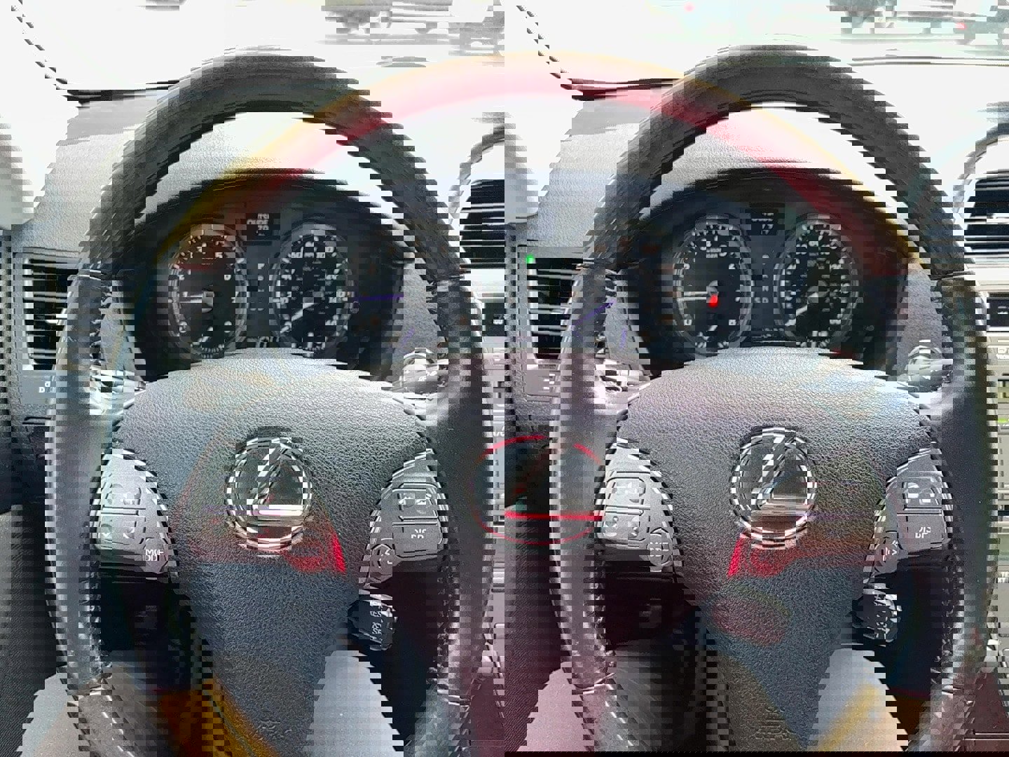 Used 2011 Lexus ES 350 image 23