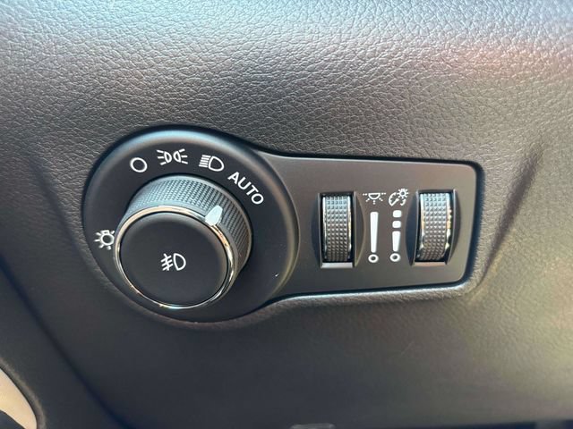 New 2026 Jeep Compass Limited AWD/4WD image 14