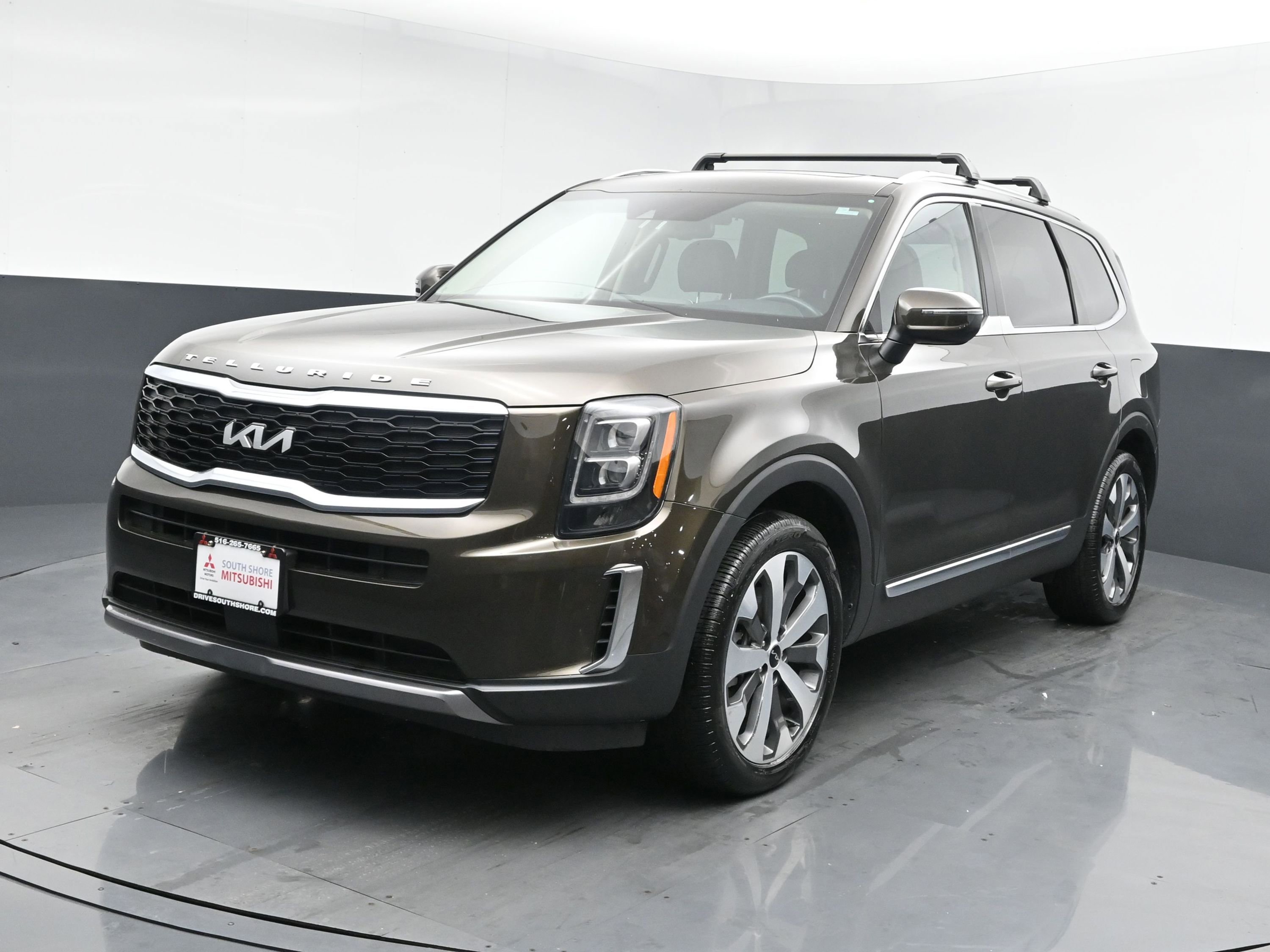 Used 2022 Kia Telluride EX w/ EX Premium Package image 1
