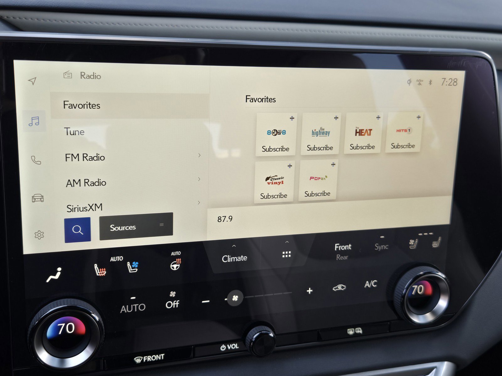 Used 2024 Lexus RX 350 Premium Plus w/ Convenience Package image 26