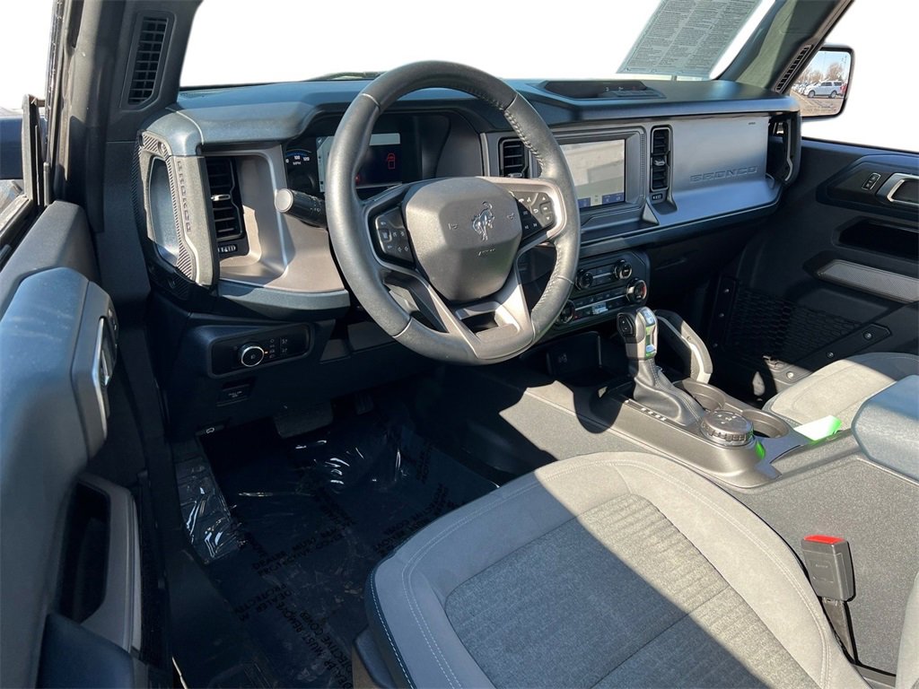 Used 2023 Ford Bronco Outer Banks image 7