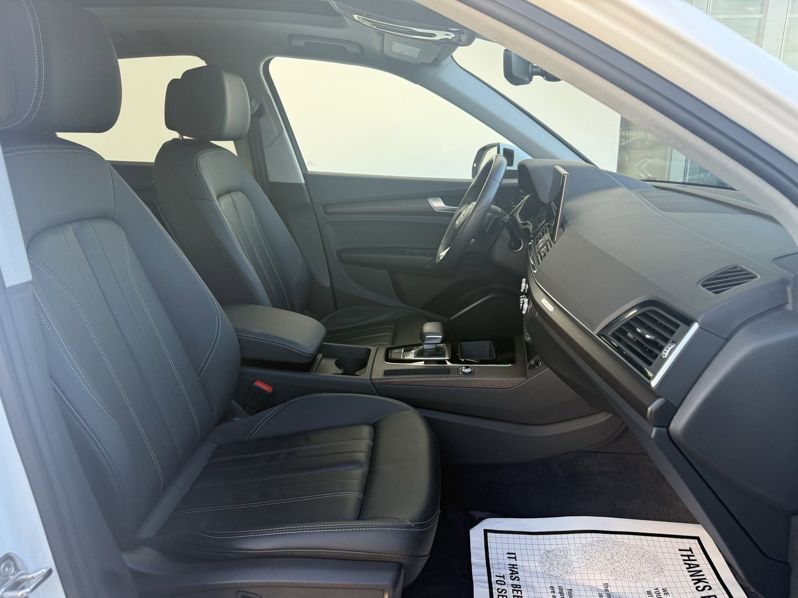 Used 2023 Audi Q5 2.0T Premium w/ Convenience Package image 11