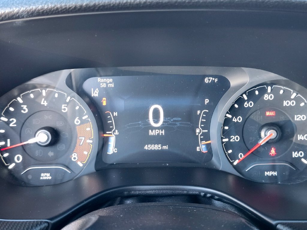 Used 2022 Jeep Compass Latitude w/ Sun and Sound Group AWD/4WD image 33
