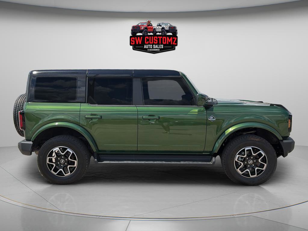 Used 2025 Ford Bronco Outer Banks image 8