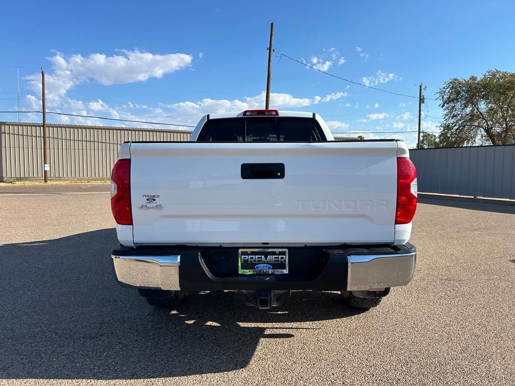 Used 2017 Toyota Tundra SR5 w/ SR5 Upgrade Package AWD/4WD image 6