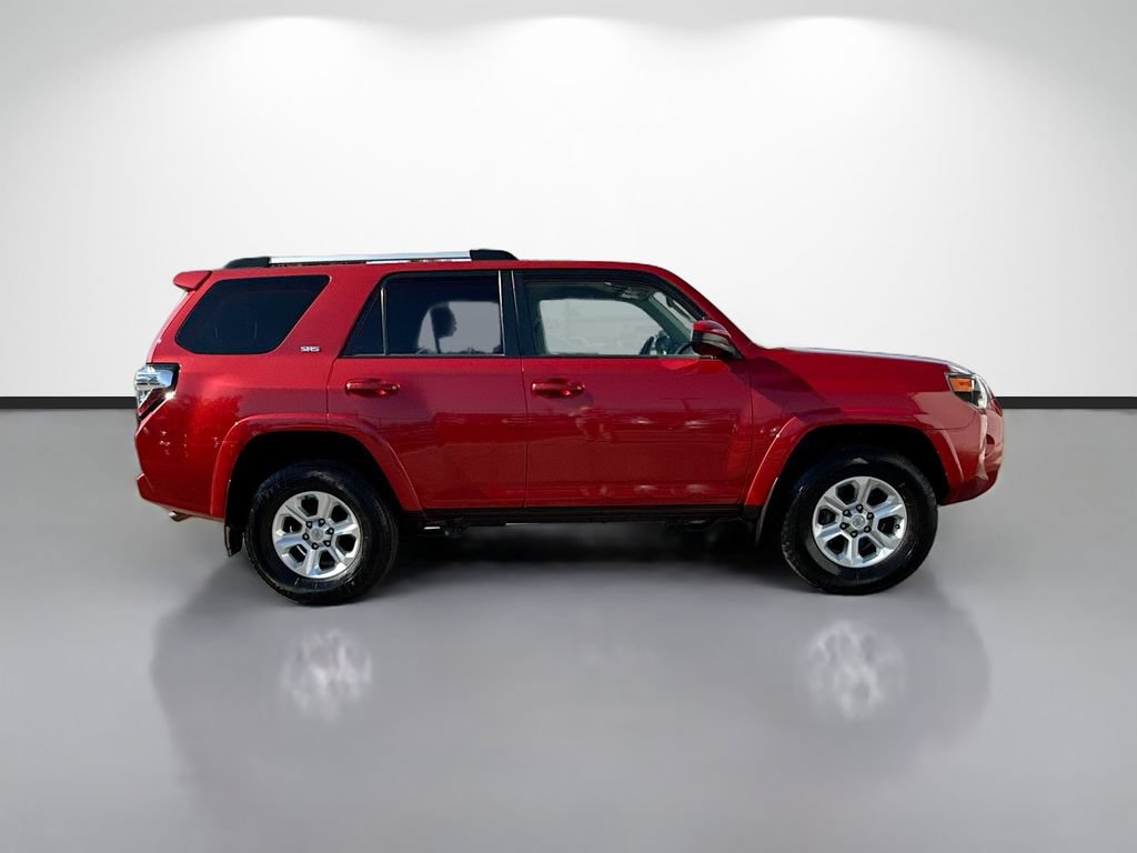 Used 2021 Toyota 4Runner SR5 AWD/4WD image 2