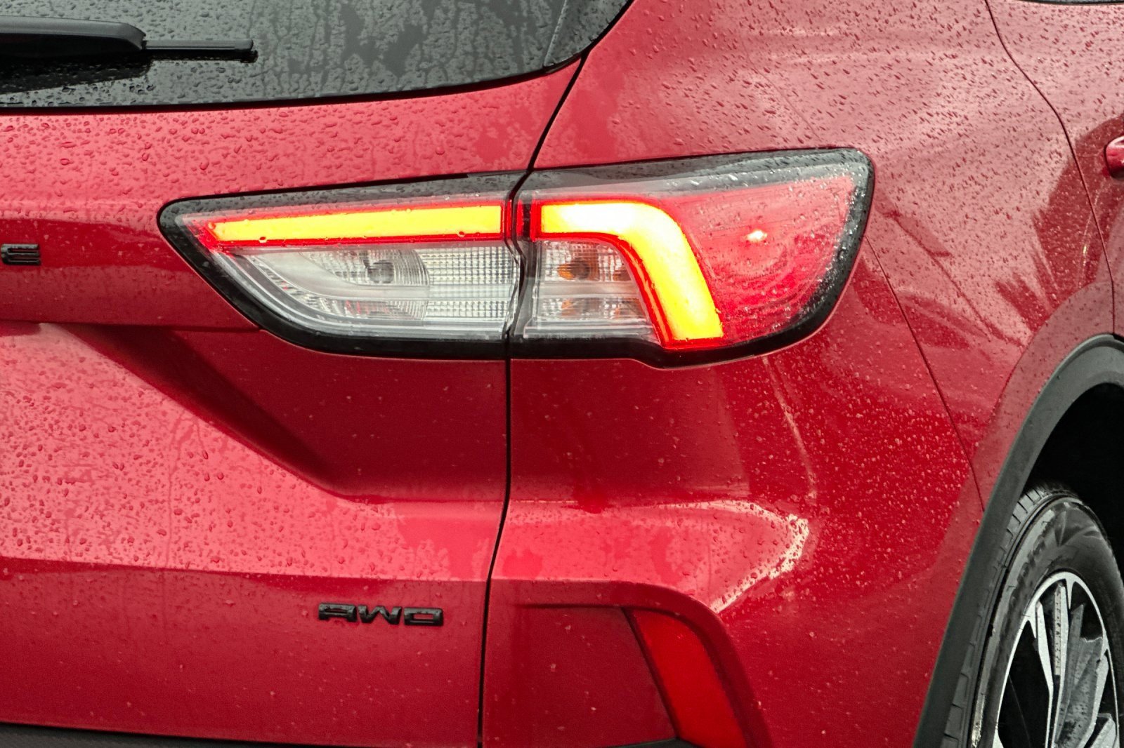 Used 2022 Ford Escape SEL w/ SEL Stealth AWD Package image 25