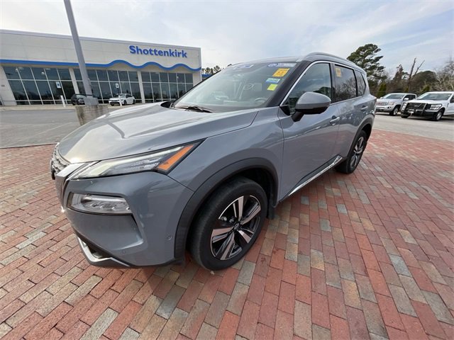 Used 2023 Nissan Rogue SL w/ SL Premium Package image 9