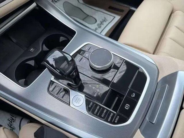 Used 2019 BMW X5 xDrive40i w/ Premium Package 2 image 14