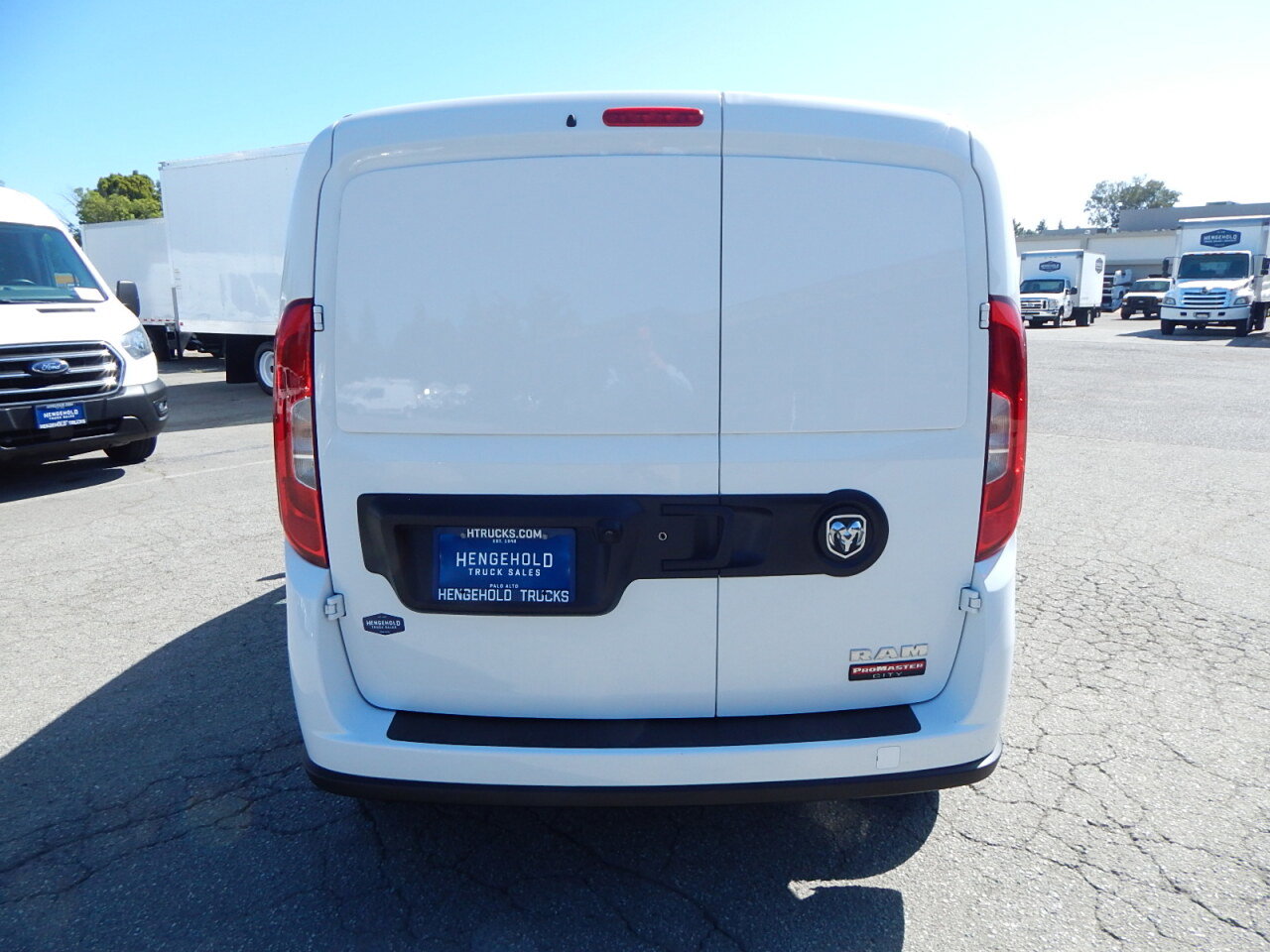 Used 2022 RAM ProMaster City Tradesman FWD image 4