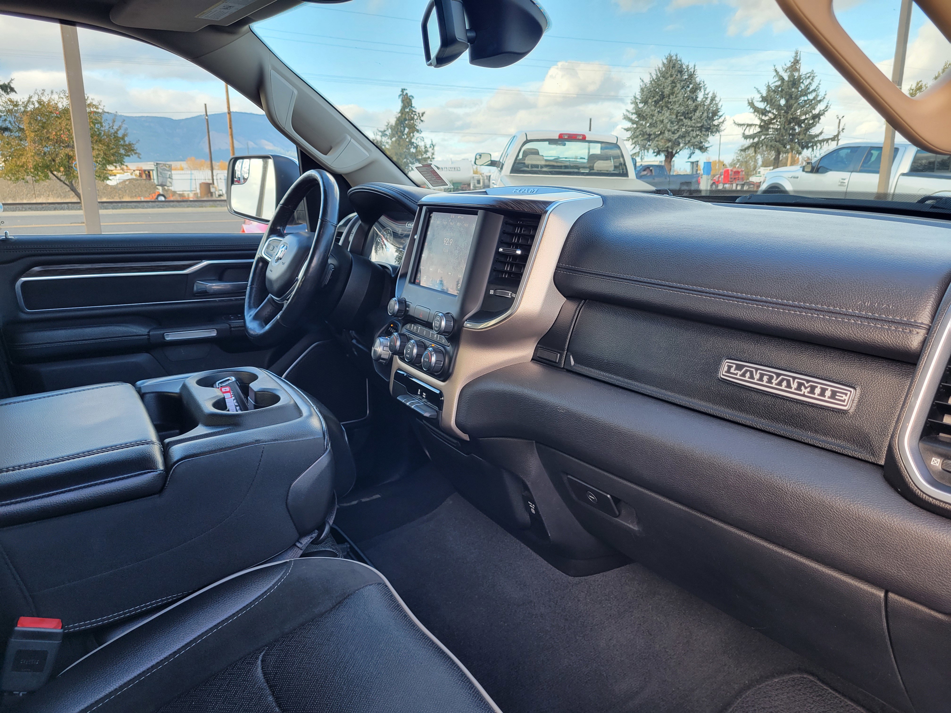 Used 2019 RAM 1500 Laramie image 22