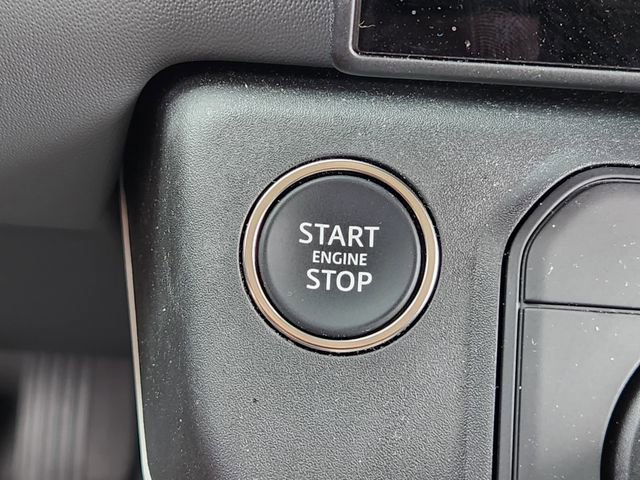 Used 2026 Land Rover Defender 110 S image 20