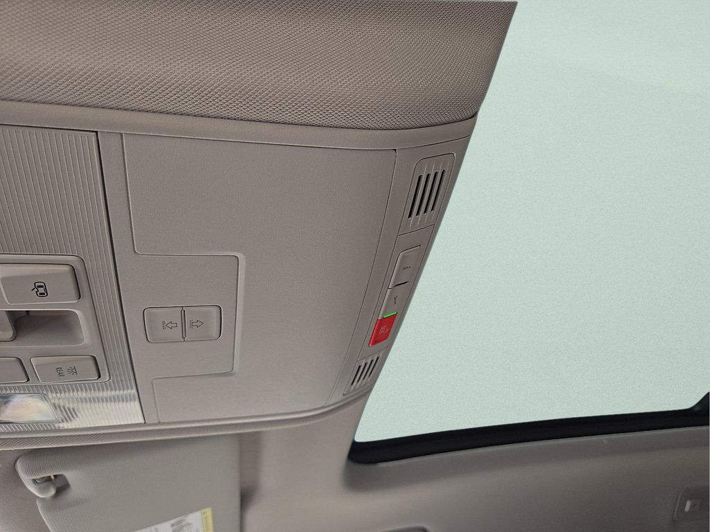 New 2026 Volkswagen Taos SE FWD image 19