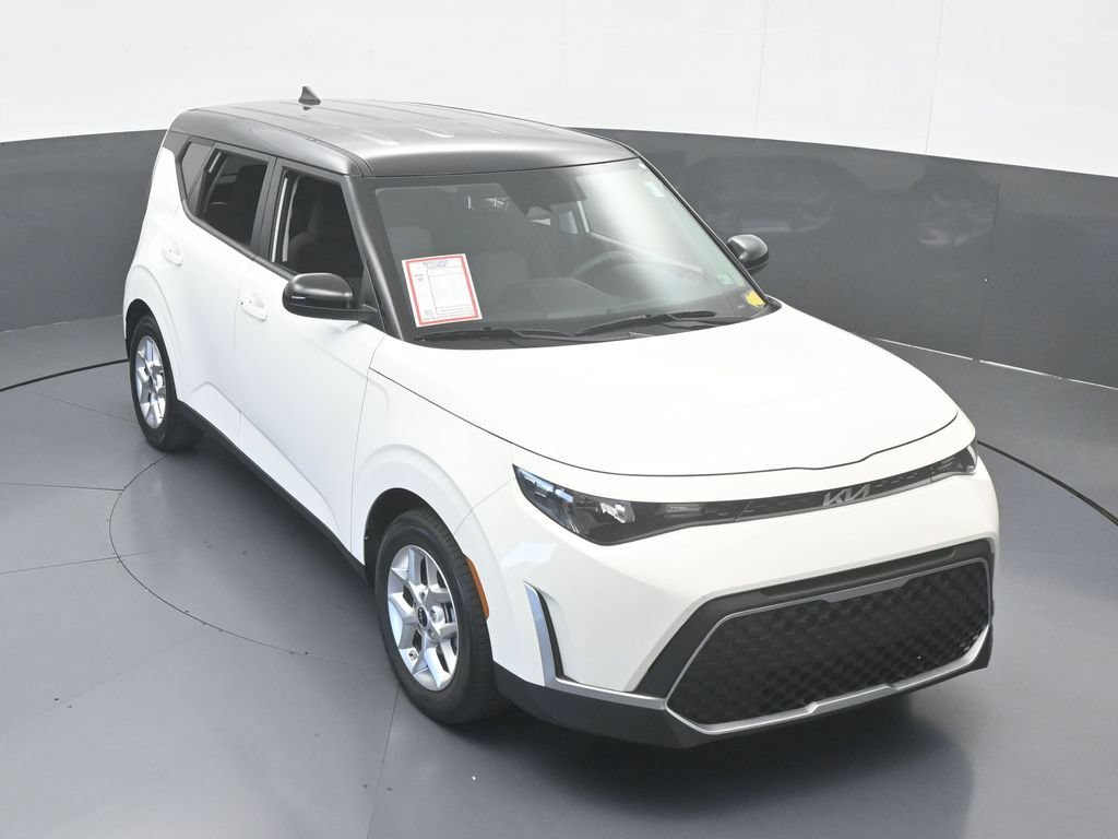 Used 2024 Kia Soul S FWD image 50