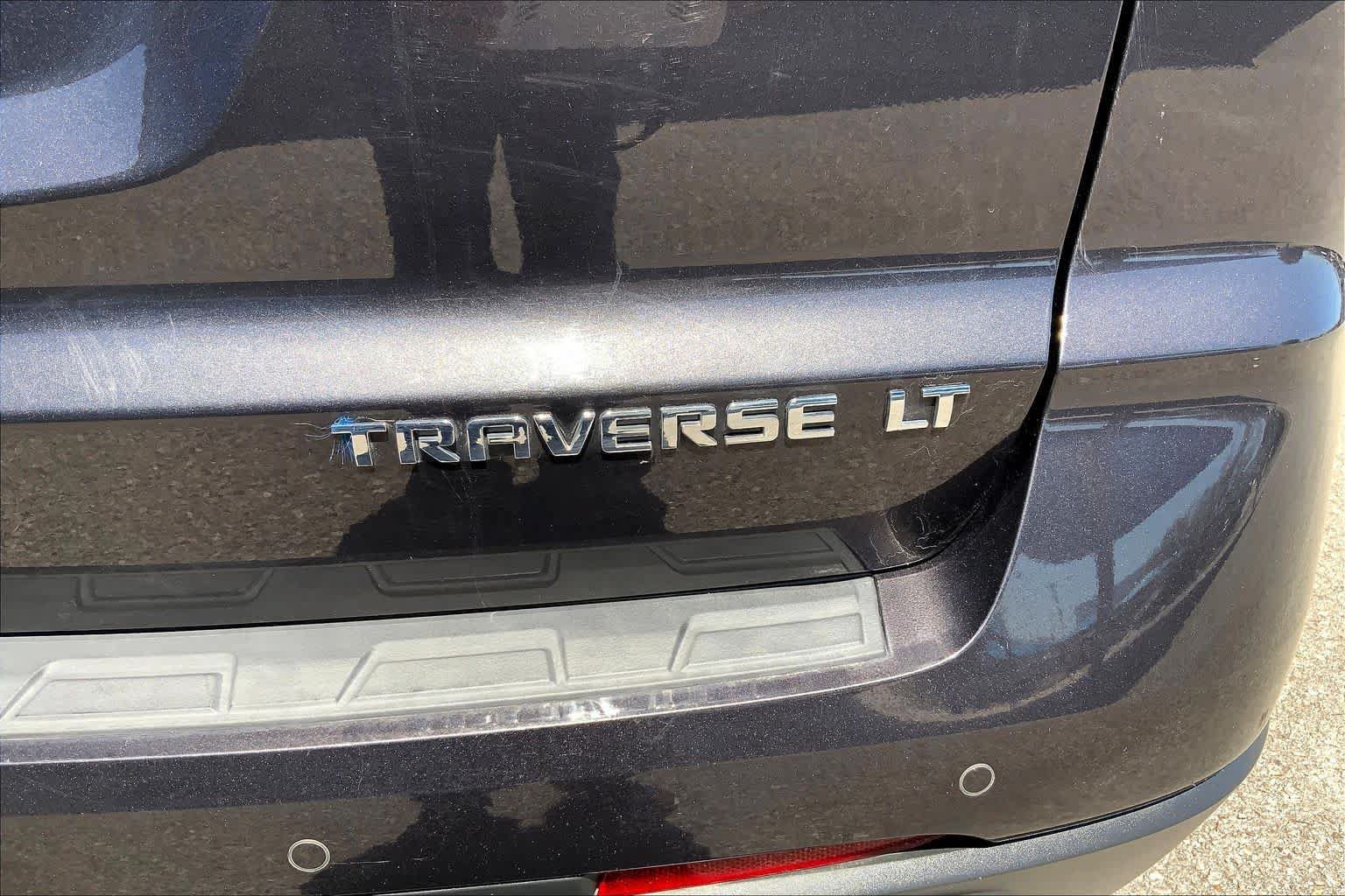 Used 2016 Chevrolet Traverse LT FWD image 10