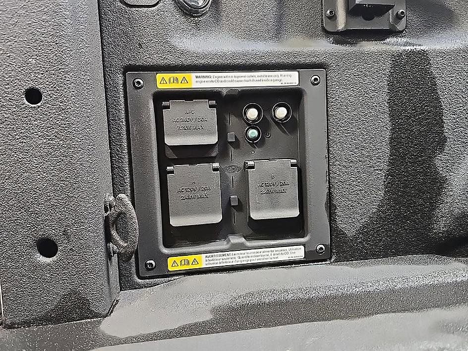 Used 2023 Ford F150 XLT w/ Equipment Group 302A High image 37