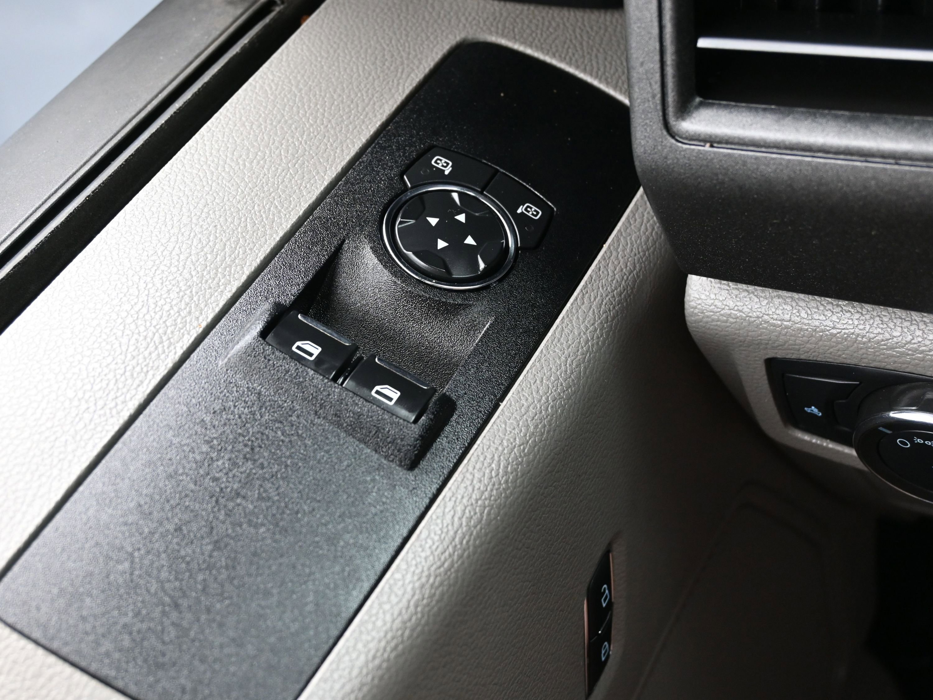 Used 2020 Ford F350 XL w/ STX Appearance Package AWD/4WD image 22