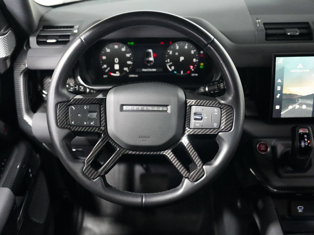 Used 2023 Land Rover Defender 130 X-Dynamic SE AWD/4WD image 26