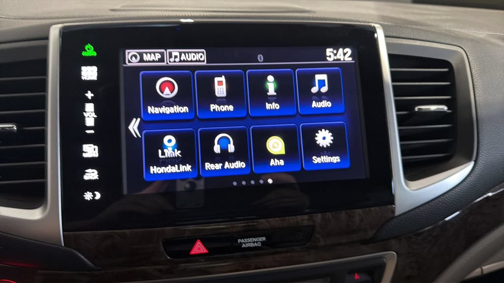 Used 2016 Honda Pilot Elite image 17