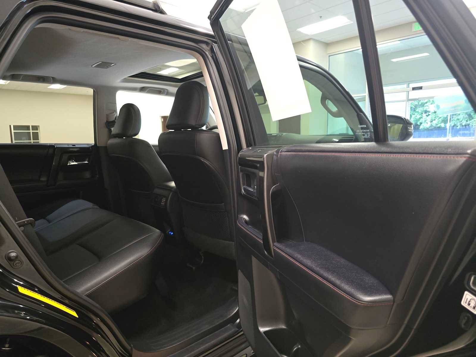 Certified 2023 Toyota 4Runner TRD Off-Road Premium w/ Moonroof Package AWD/4WD image 27