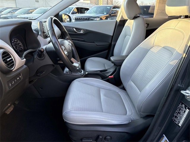 Used 2021 Hyundai Kona Ultimate w/ Cargo Package image 16