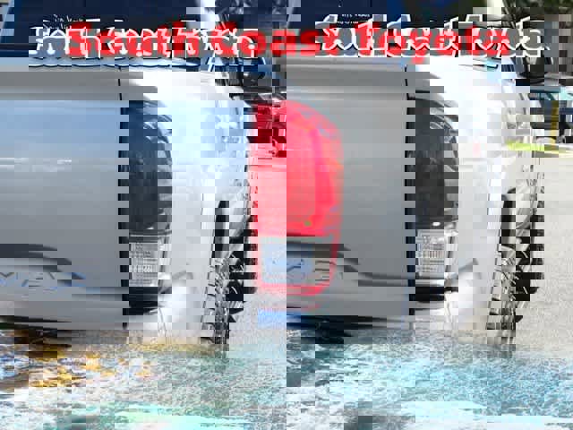 Used 2016 Toyota Tacoma SR5 image 10