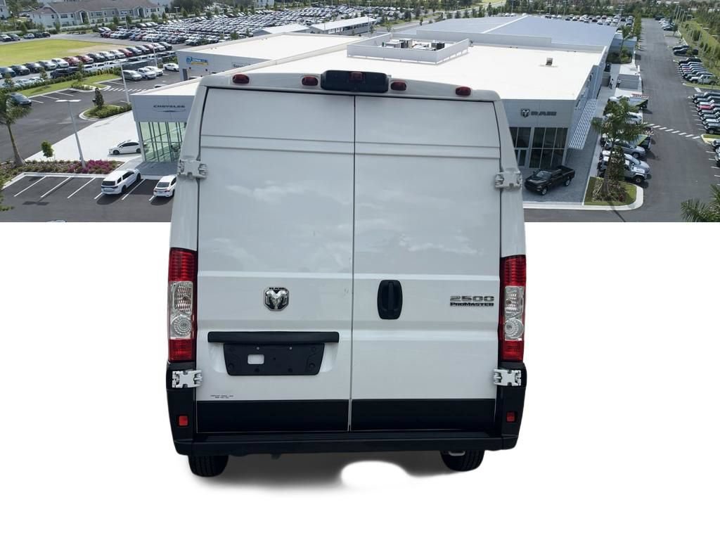 Used 2023 RAM ProMaster 2500 FWD image 6