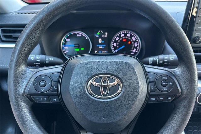 Used 2021 Toyota RAV4 XLE image 23