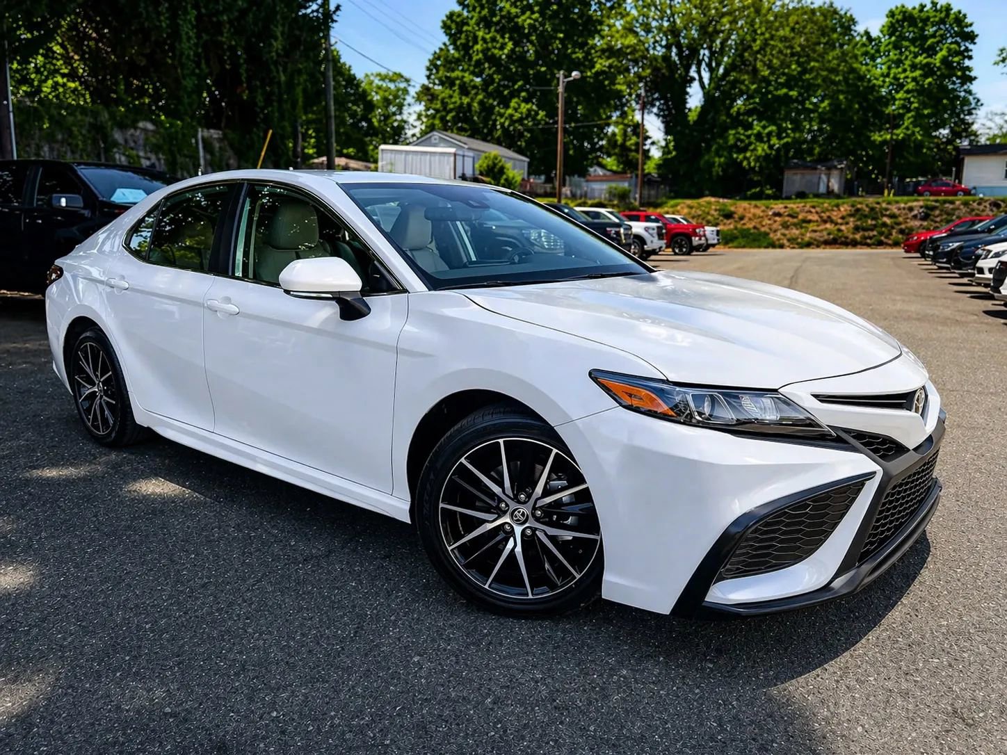 Used 2024 Toyota Camry SE