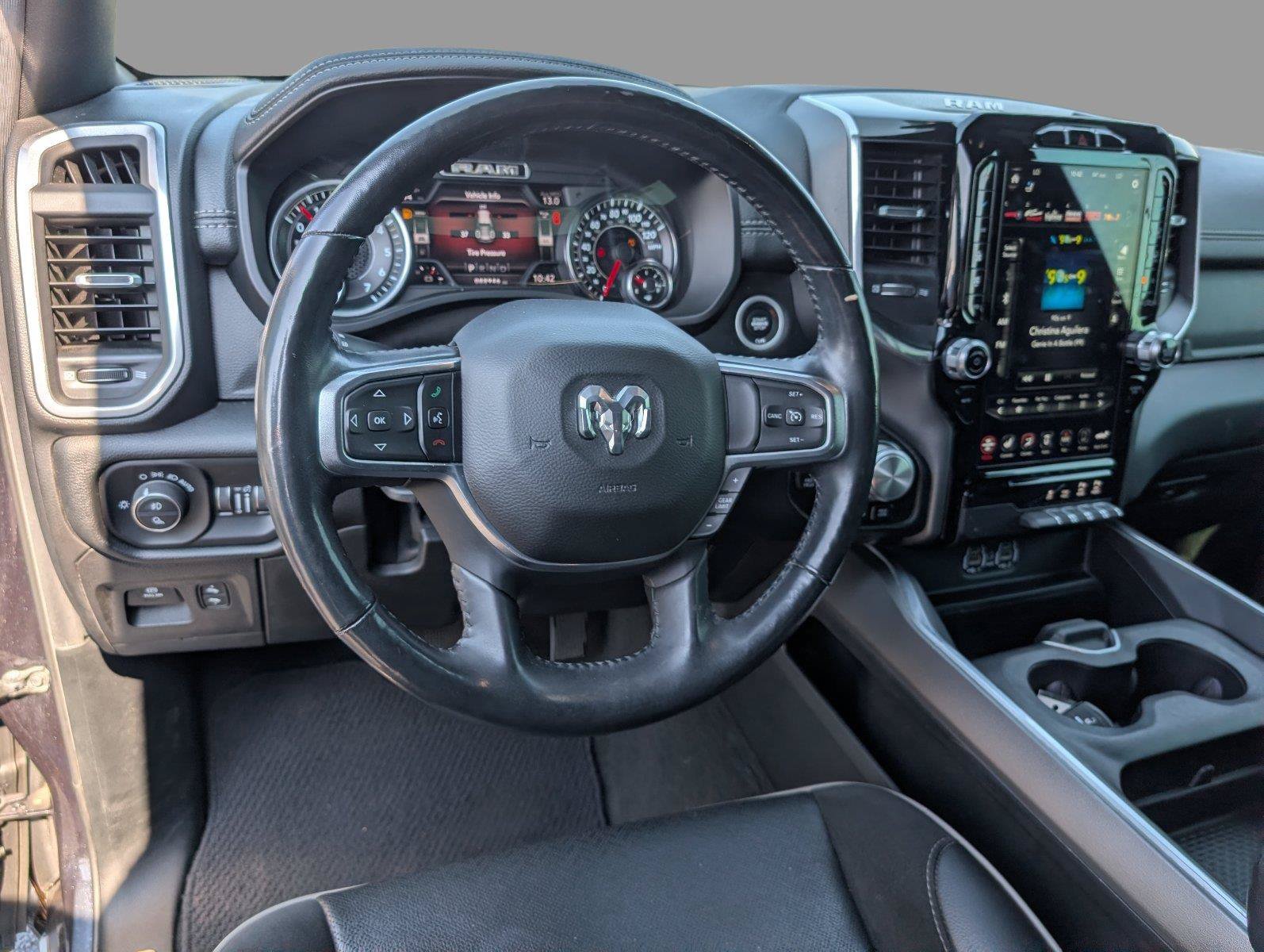 Used 2020 RAM 1500 Laramie w/ Sport Appearance Package AWD/4WD image 4