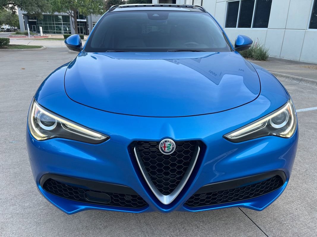 Used 2019 Alfa Romeo Stelvio Ti Sport w/ Quick Order Package 22S Sport image 3