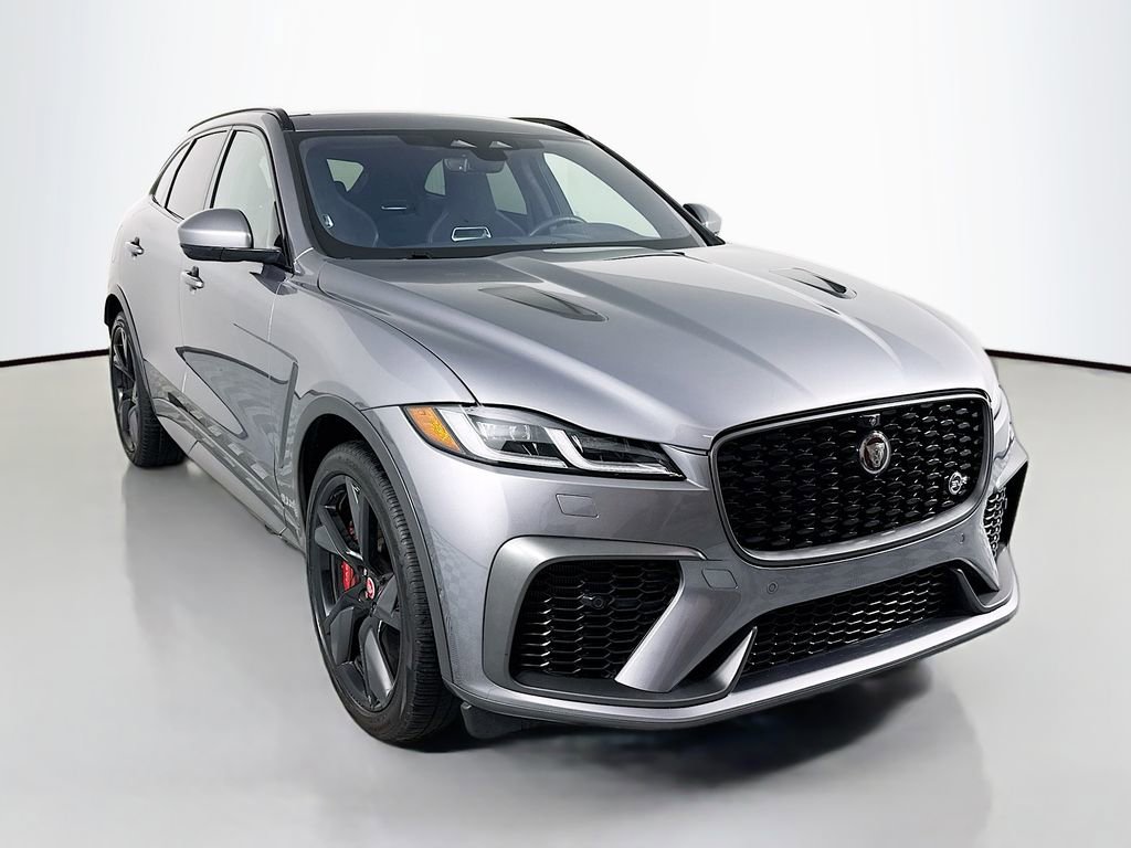 Certified 2021 Jaguar F-PACE SVR image 7