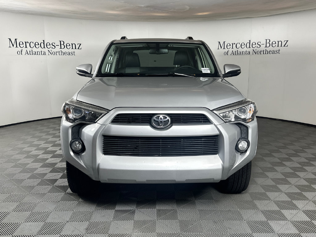 Used 2019 Toyota 4Runner SR5 Premium RWD image 2