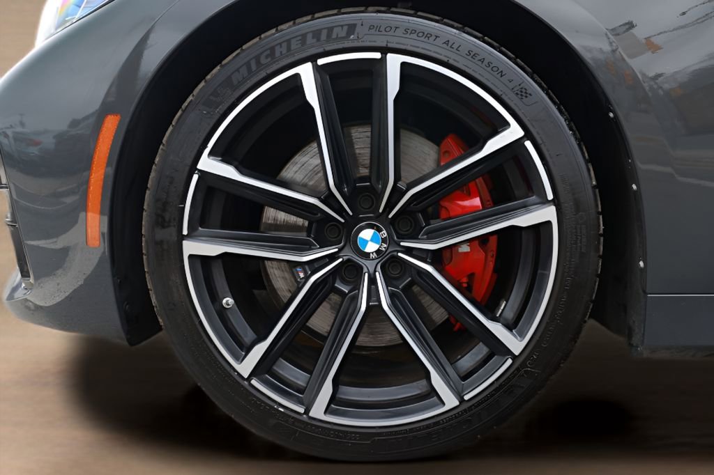 Used 2024 BMW 430i Coupe w/ M Sport Package RWD image 26