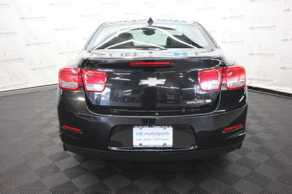 Used 2013 Chevrolet Malibu Eco w/ Power Convenience Package FWD image 5