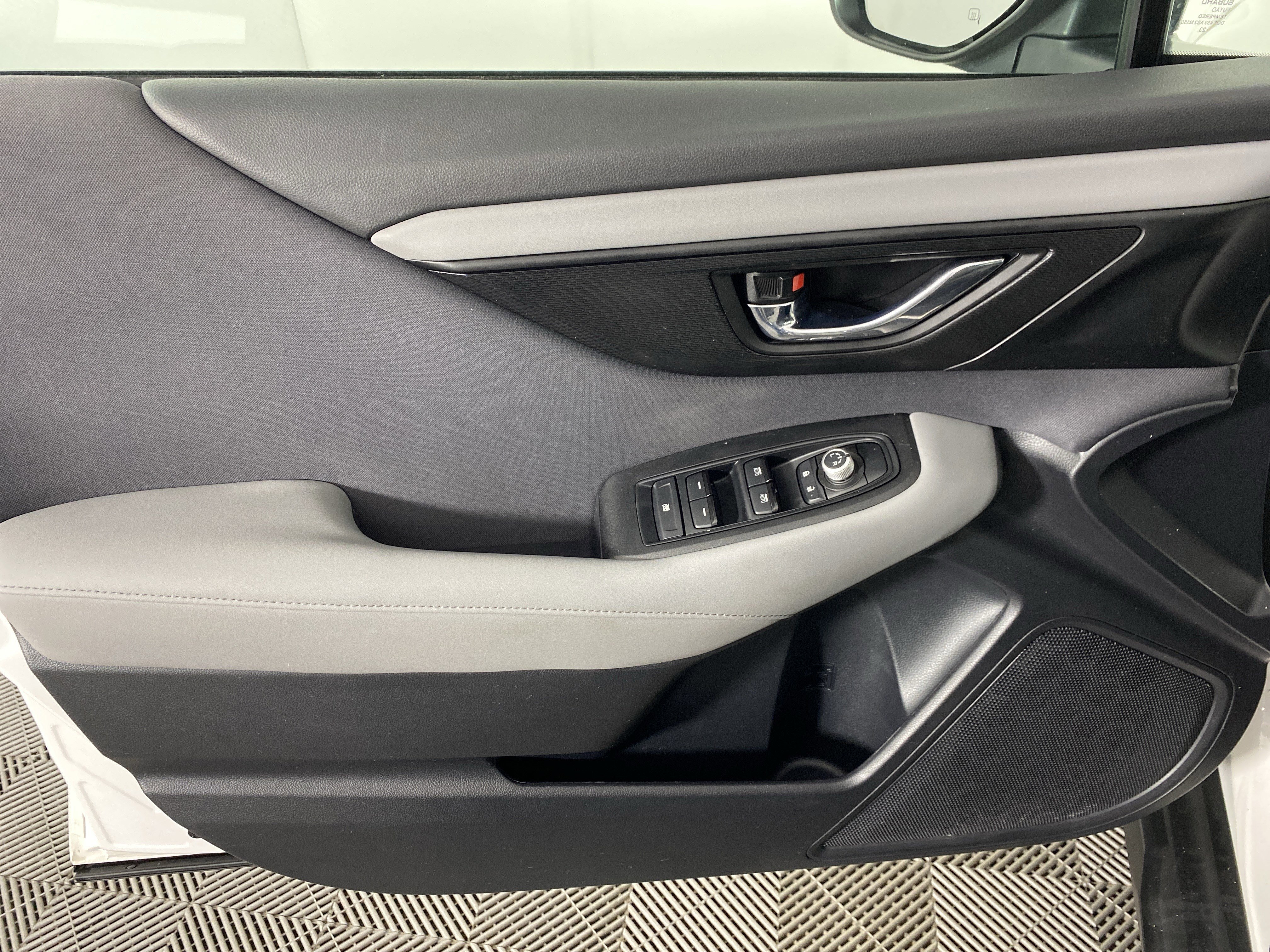 Used 2024 Subaru Outback Premium image 13