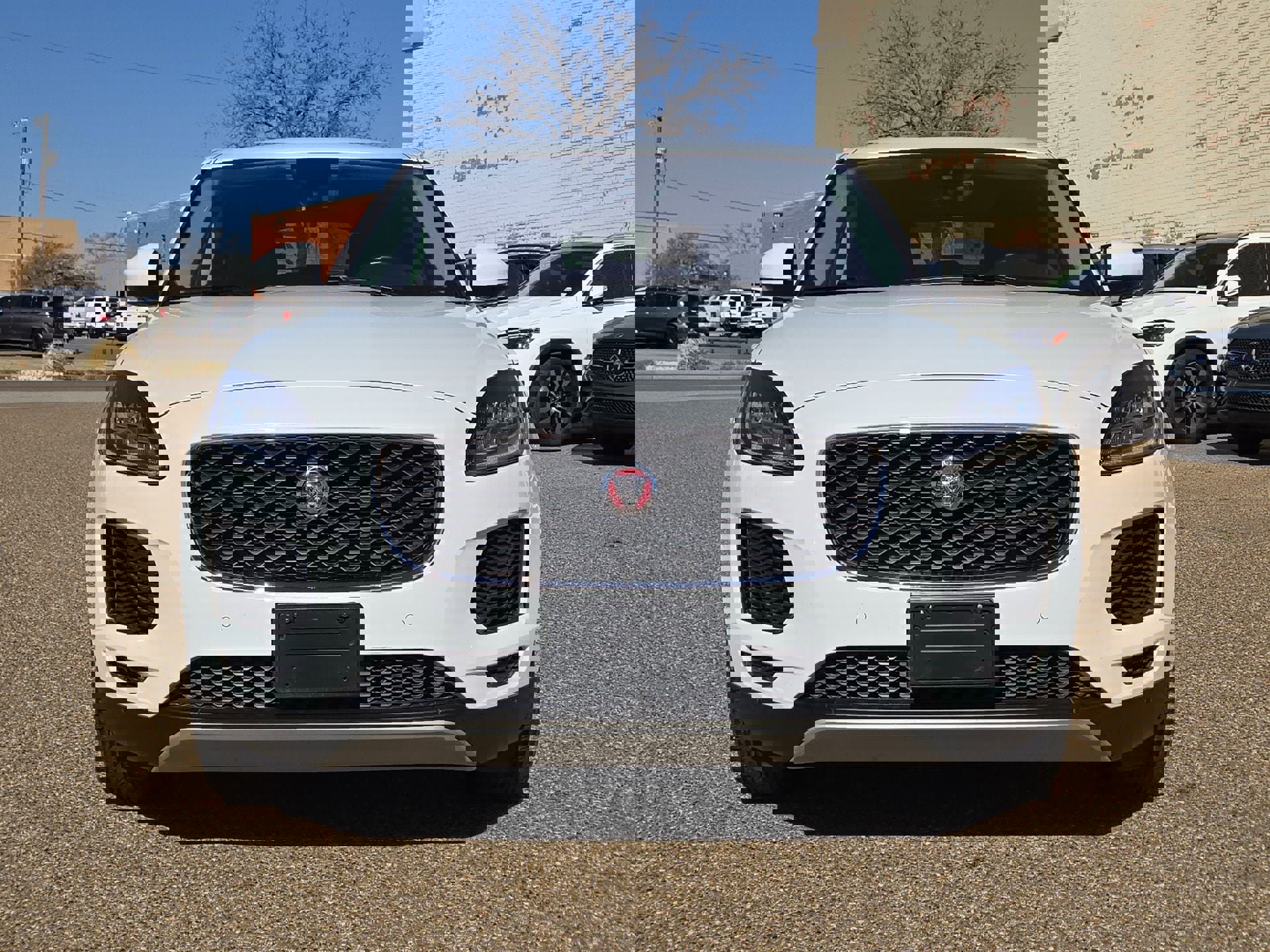 Used 2020 Jaguar E-PACE SE image 10