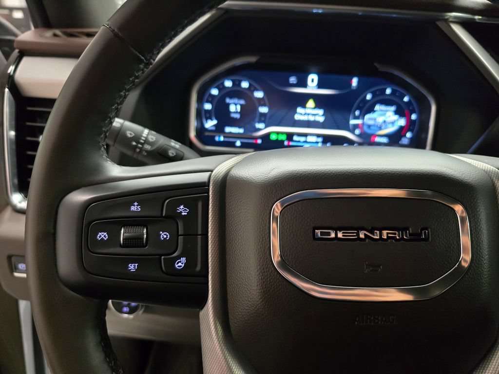 Used 2024 GMC Sierra 3500 Denali w/ Denali Reserve Package AWD/4WD image 26