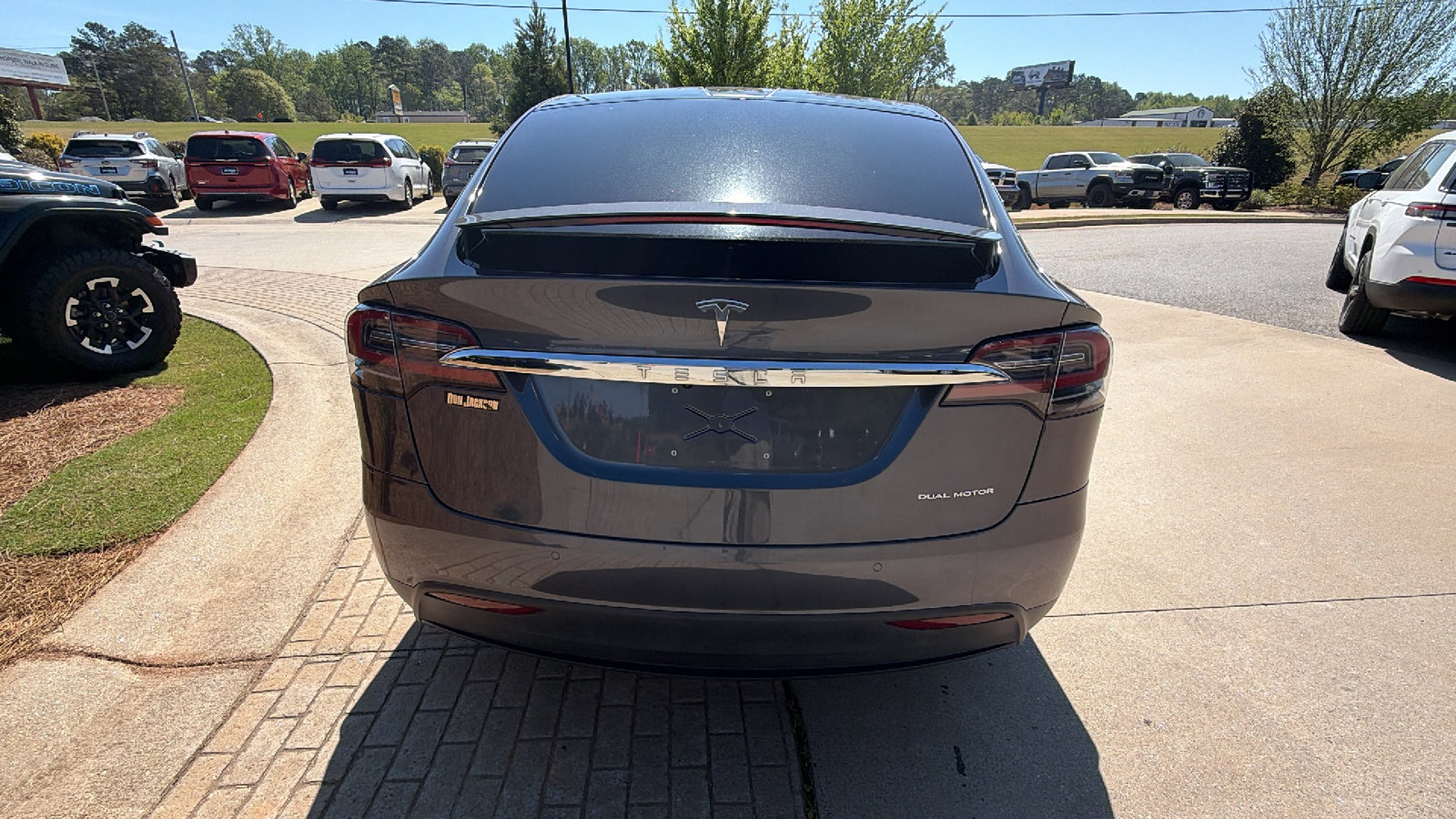 Used 2019 Tesla Model X Long Range image 9
