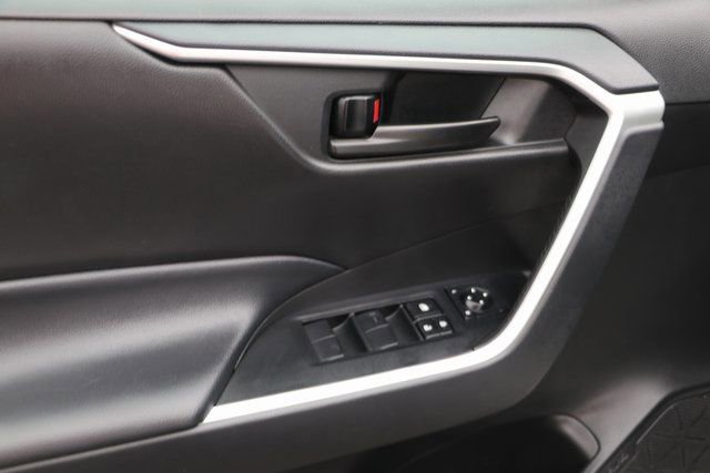 Used 2023 Toyota RAV4 LE image 26